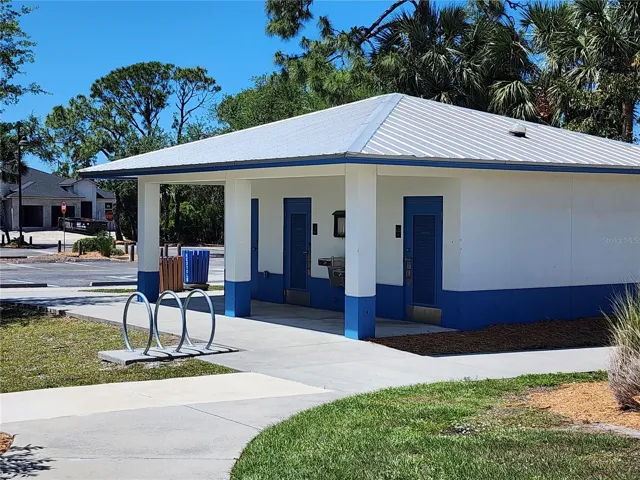 south gulf cove park restrooms