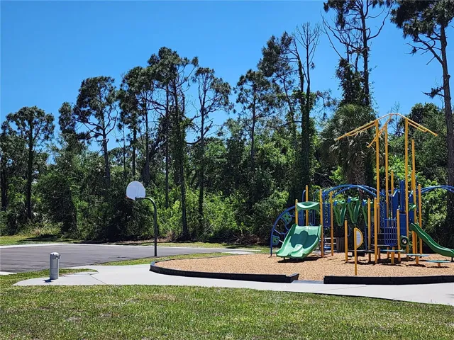playground in south gulf cove park