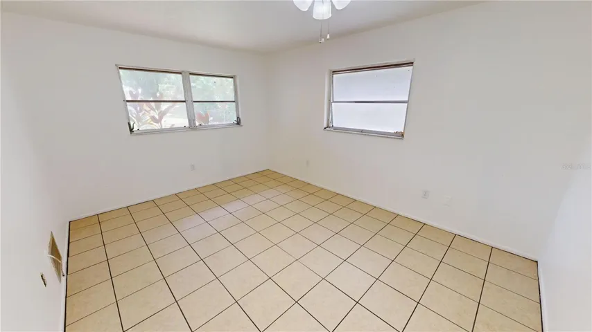 Primary ensuite bedroom