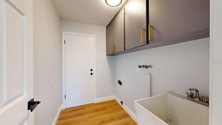 Inside Laundry