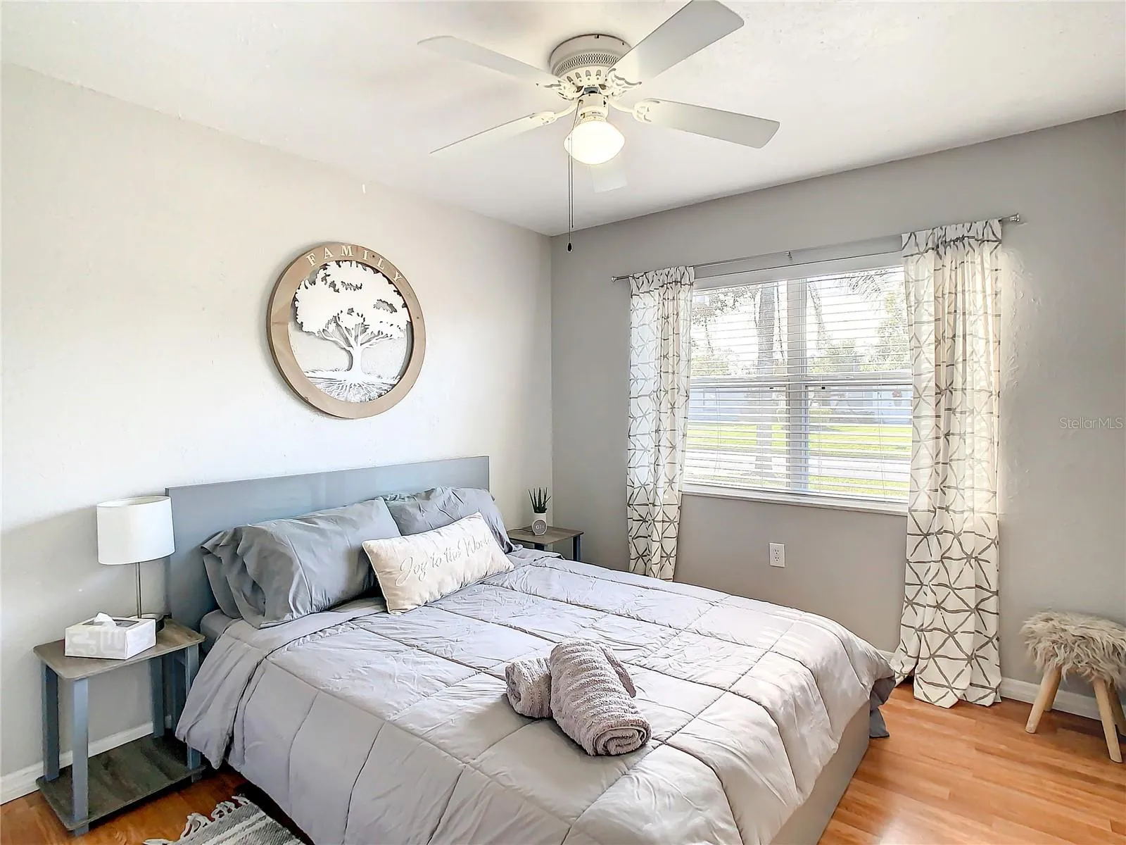2nd Bedroom