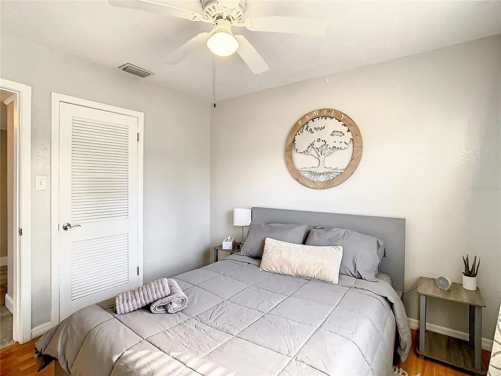 2nd Bedroom