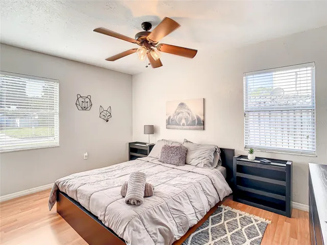 Master bed room