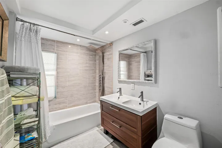 Full Bath