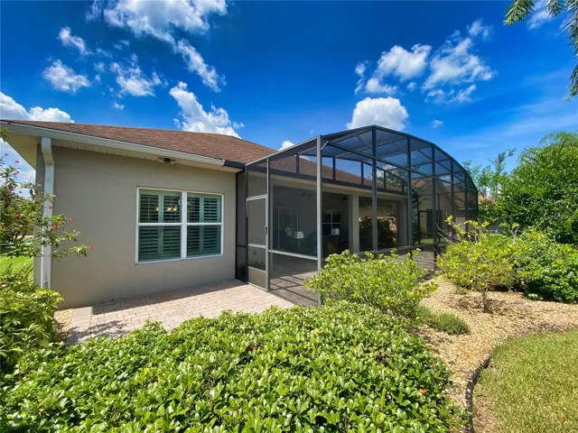 Extended Lanai outside of Birdcage