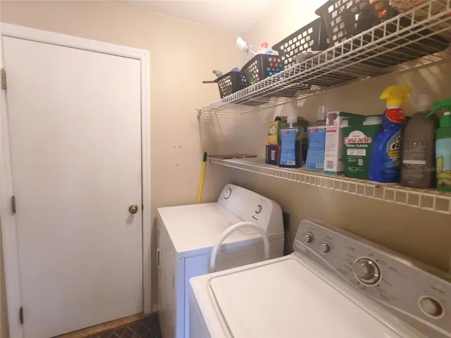 indoor laundry off garage