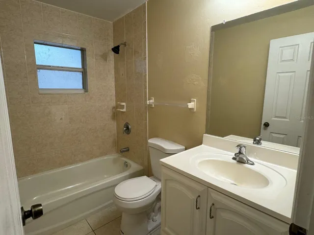 2nd Bathroom