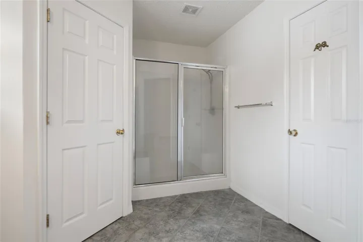Walk-in Shower