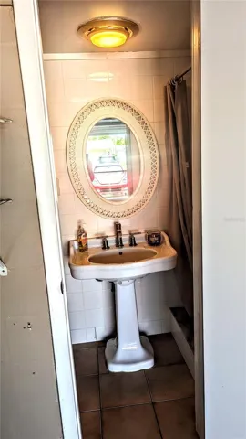 2nd  3 piece bath in Garage