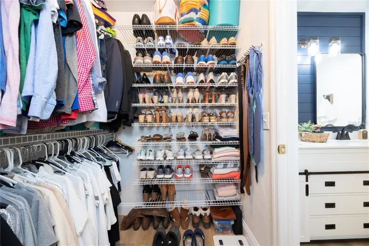 Primary Walk in Closet