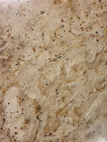 Kitchen Quartz Cou tertops