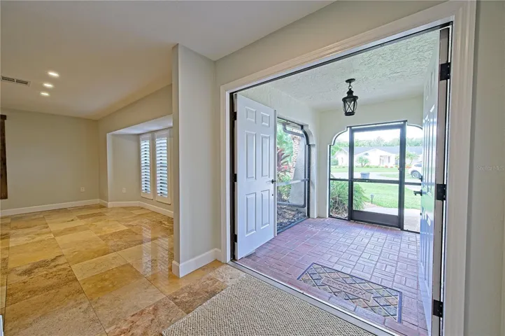 Double entry doors