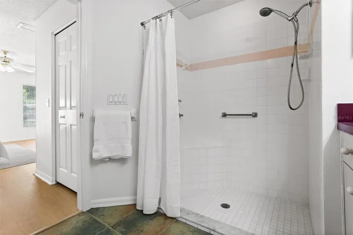 Alternate View of Bathroom