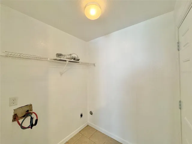 Washer/dryer hookup off kitchen