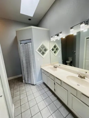 1170