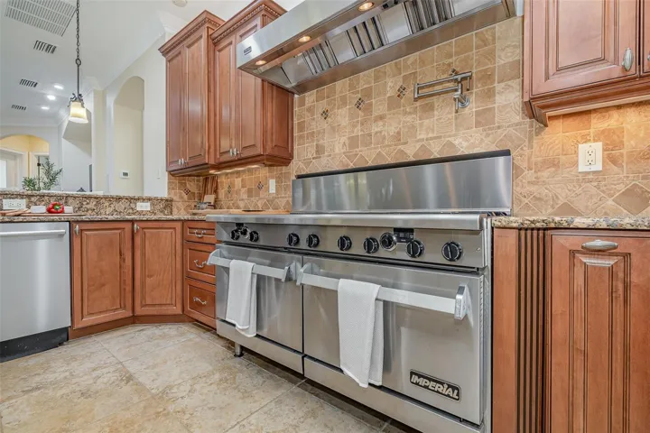 Gas Double Oven, Griddle & 6 Burners