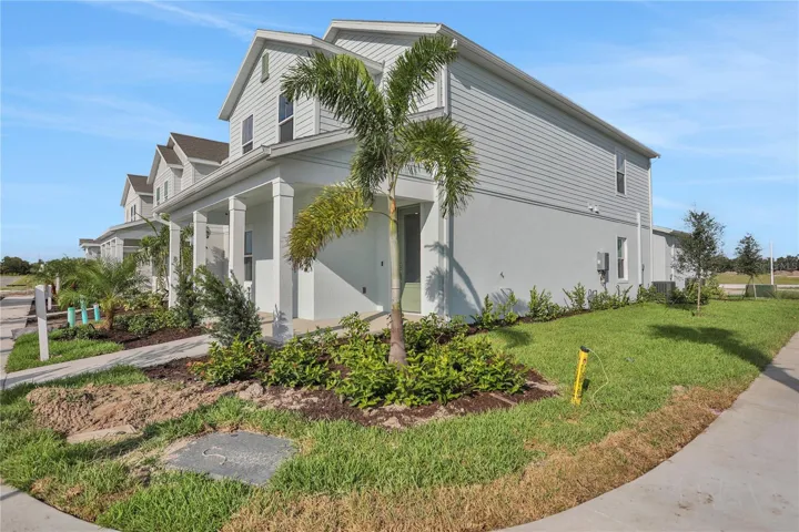 MODEL HOME