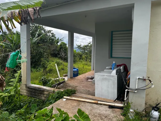 LAUNDRY AREA