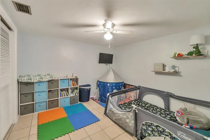 2nd Bedroom
