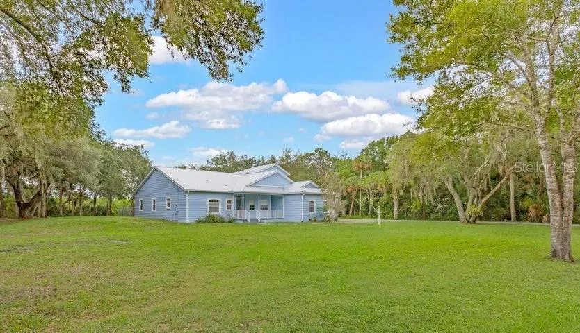 Welcome to 7898 Windover Way!