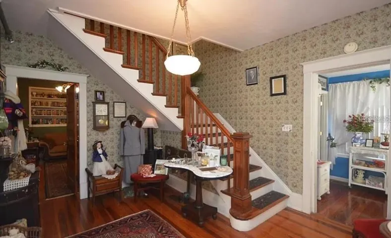 1170