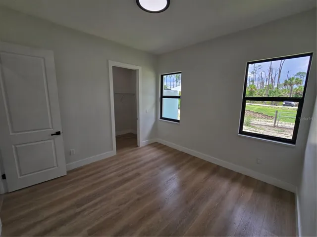 Bedroom 4 w Walk In Closet