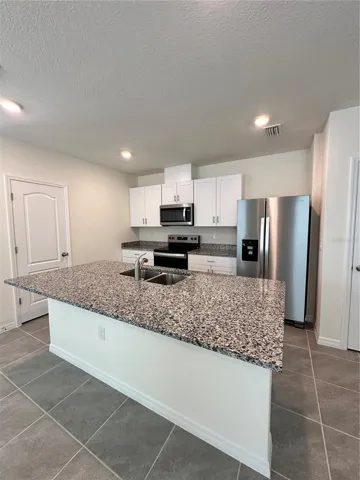 Kitchen - Stainless steel appliances