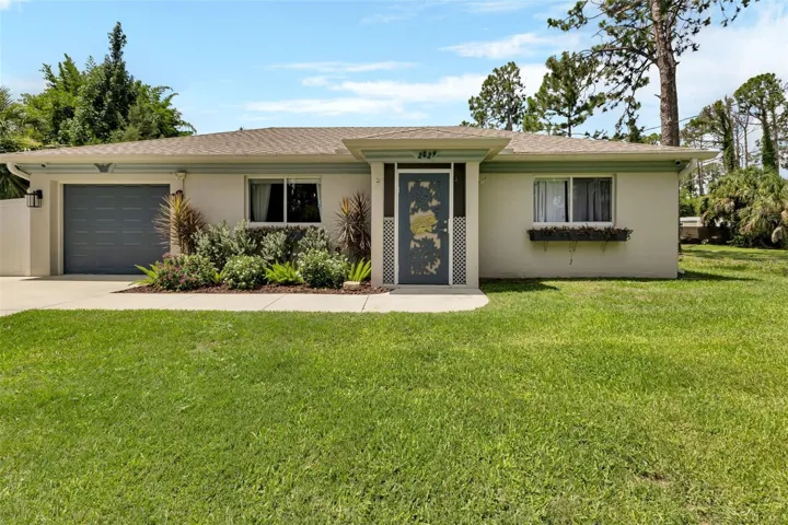 Adorable home just waiting for YOU!