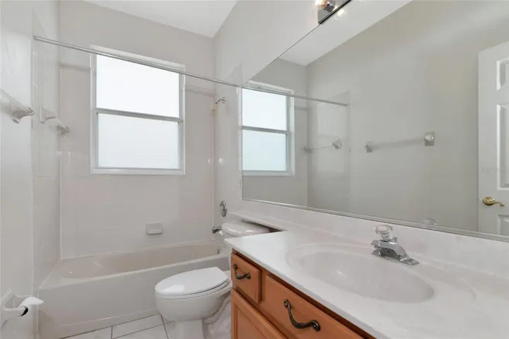 2nd Bathroom
