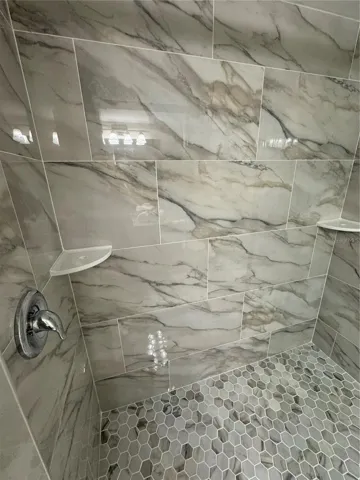 En Suite Bathroom