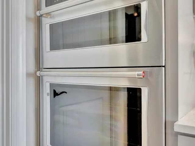 Kitchen Aid upgraded appliances.
