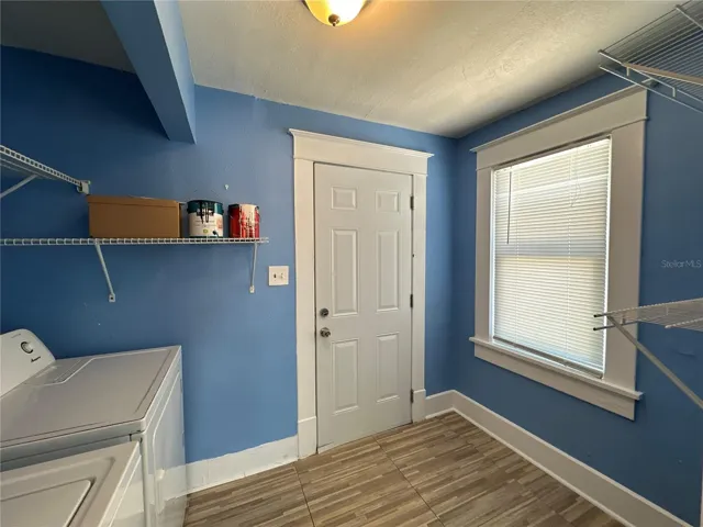 One Bedroom Unit (Duplex Bldg)