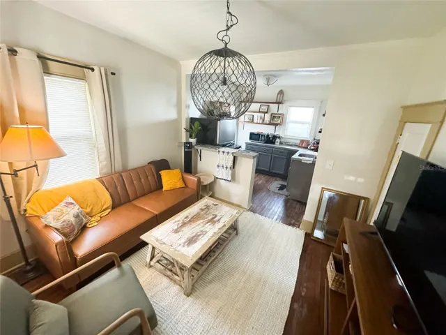One Bedroom Unit (1st Floor Duplex Bldg)
