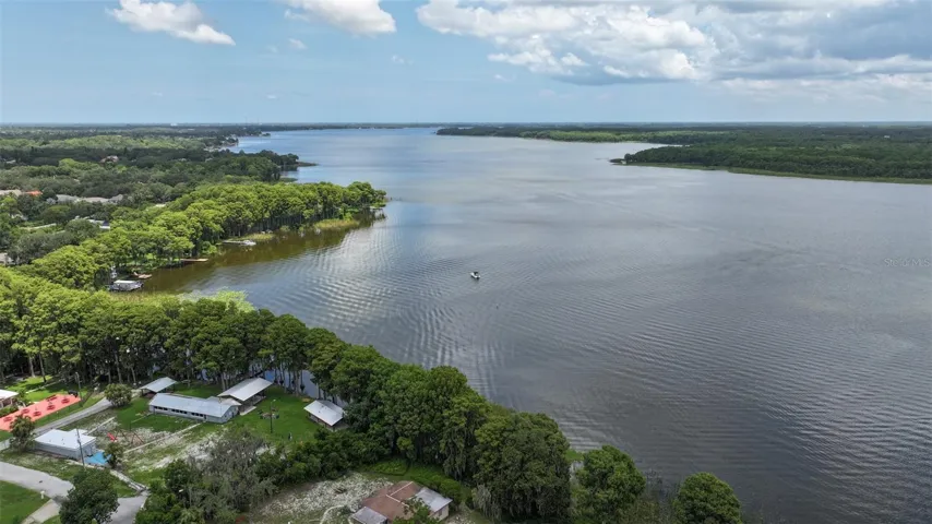 Beautiful Lake Tarpon
