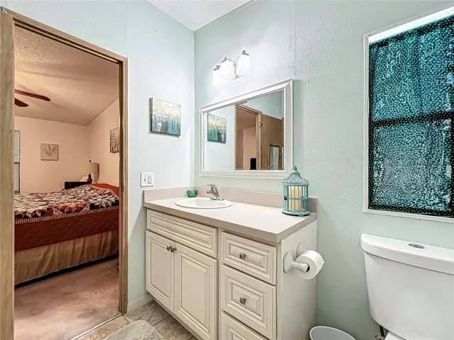 Ensuite bathroom