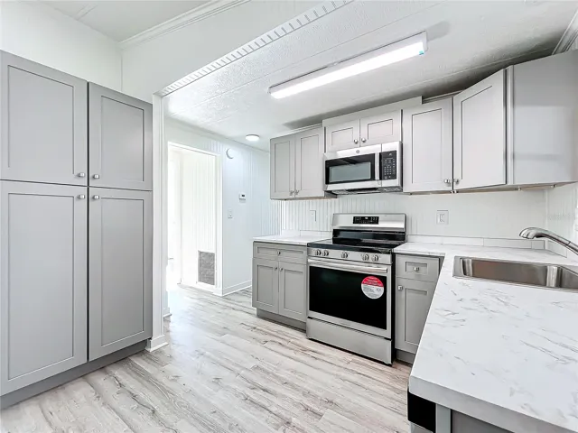 Plenty of cabinet space