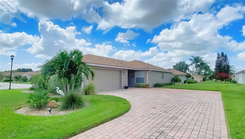 4203 Berwick Drive Lake Wales, Florida 33859