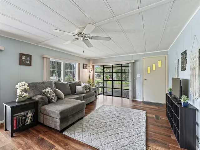 Spacious front living room