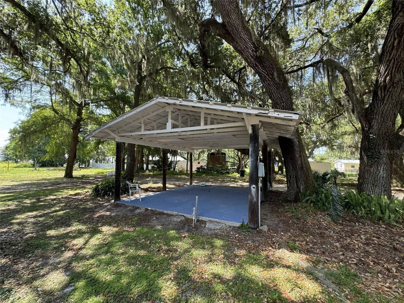 Community Gazebo facing the Lake