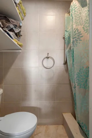 1/2 bath in garage