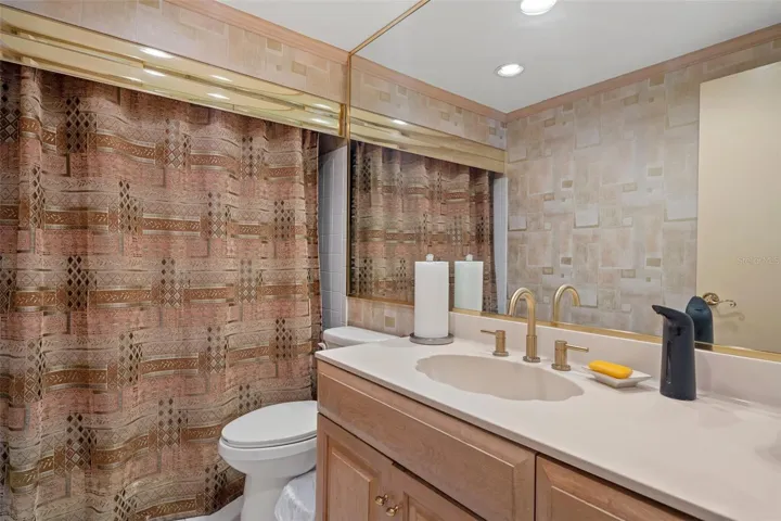 Downstairs Full Bathroom