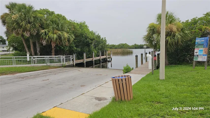 Boat and Kayak Launch at Harbour Heights Park