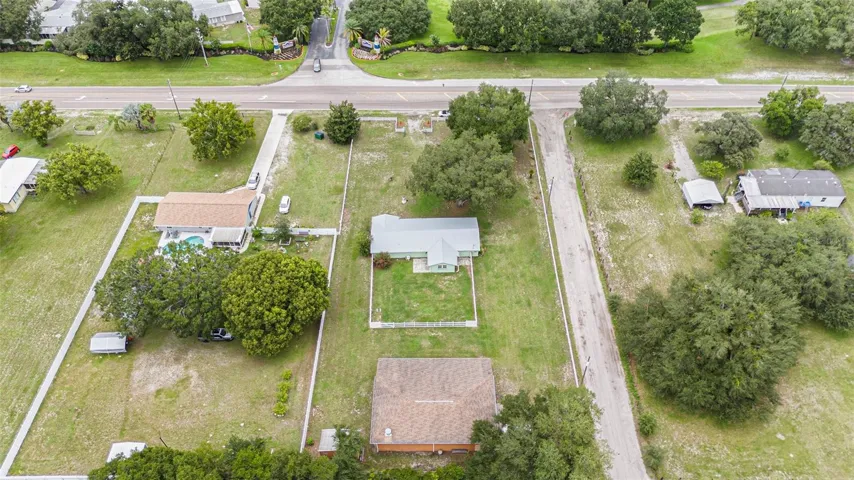 BIG country lot where you can have chickens, grow vegetables & plants and have as many pets as you want!