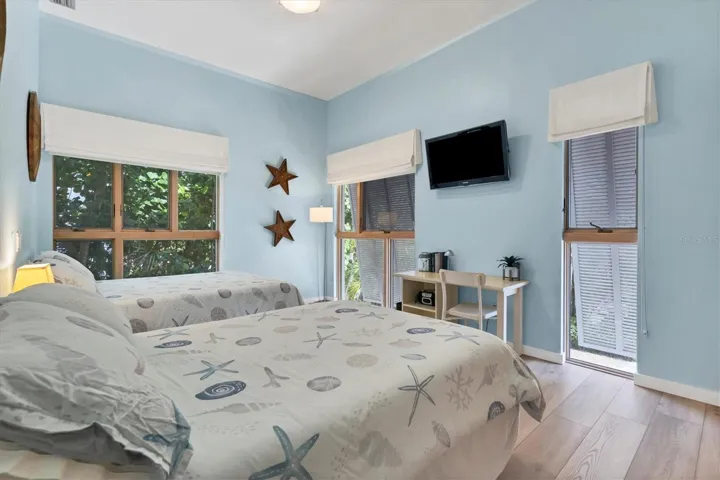 Third bedroom.