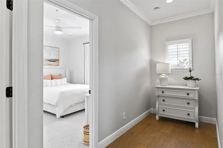 Nook between guest bedrooms perfect for a desk or reading corner