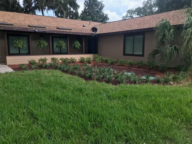 5 Acre farm in The Meadowlands