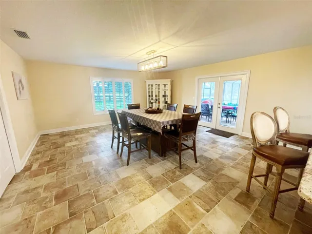 large Eat in area off kitchen, pantries!