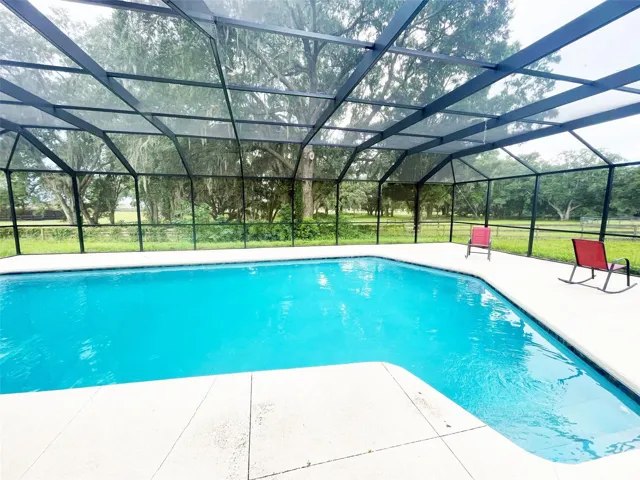 screened pool!