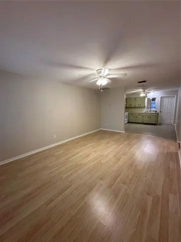 Living/dining room