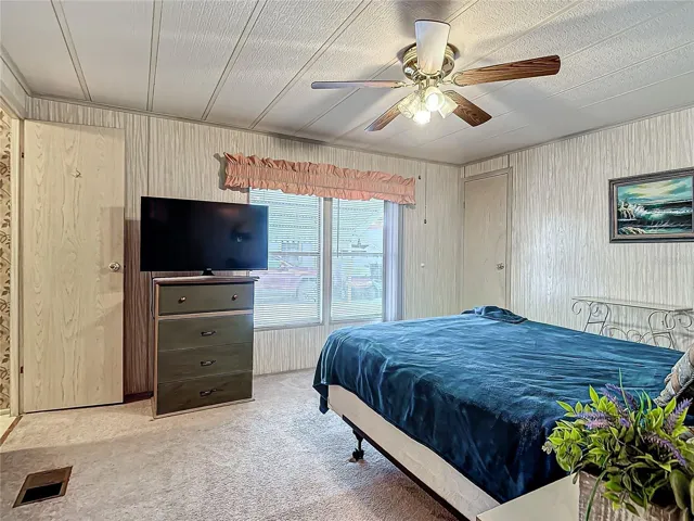 Primary bedroom with walk in closet